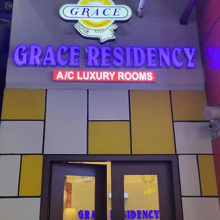 Готель Grace Residency Chennai Airport Екстер'єр фото
