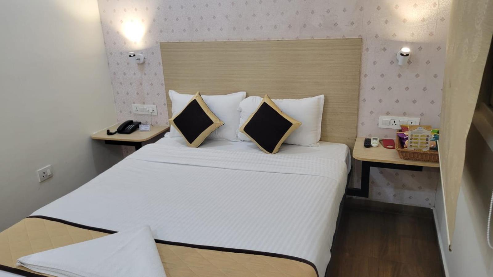 Готель Grace Residency Chennai Airport Екстер'єр фото