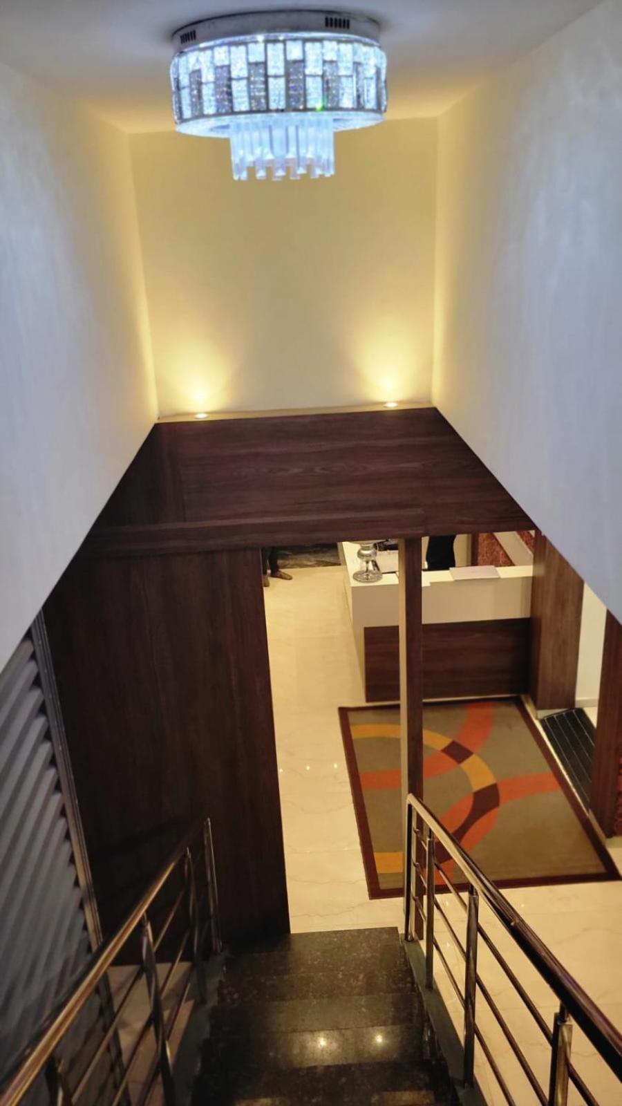 Готель Grace Residency Chennai Airport Екстер'єр фото